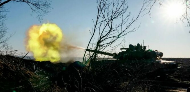 На Бахмутском направлении украинские защитники продолжают движение вперед на флангах – Сырский