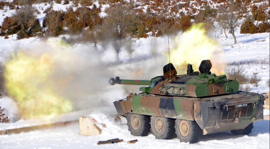 Франция передала Украине колесные танки AMX-10 RC: их уже доставили