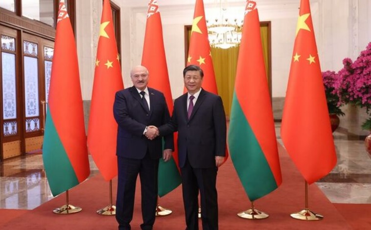 Лукашенко и Си Цзиньпин провели переговоры о сотрудничестве в формате &#171;один на один&#187;: итоги