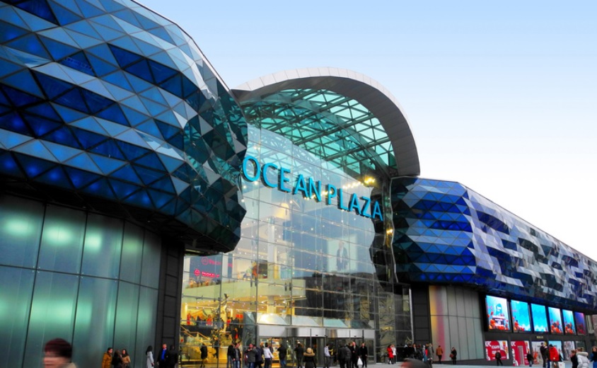 Кабмин выставит на приватизацию 66% ТРЦ Ocean Plaza