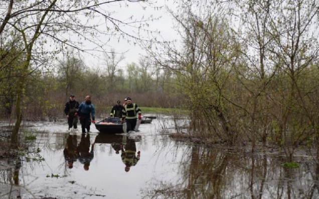 В Черкасской области водой из Днепра подтопило несколько сел: эвакуированы местные жители