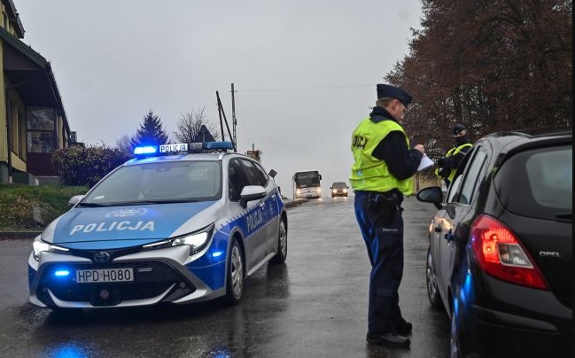 В Польше задержали двух украинцев, которые помогали нелегалам пересекать границу