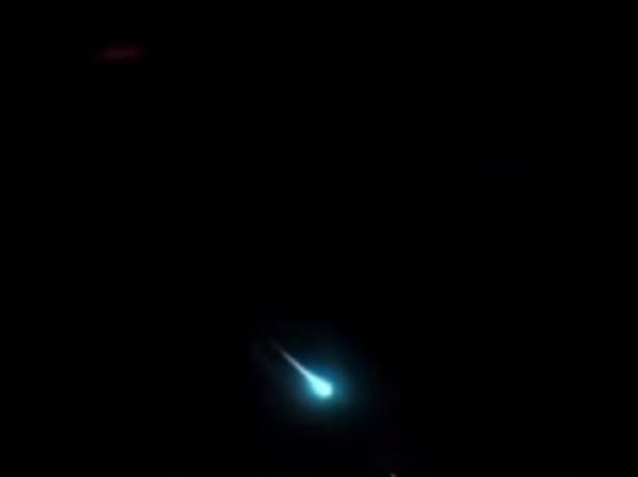 &#171;Метеорит&#187;: в Космическом агентстве Украины объяснили вспышки в небе под Киевом