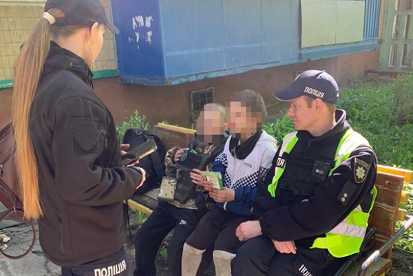 Дети в Харькове нашли патроны от автомата и пытались их разобрать
