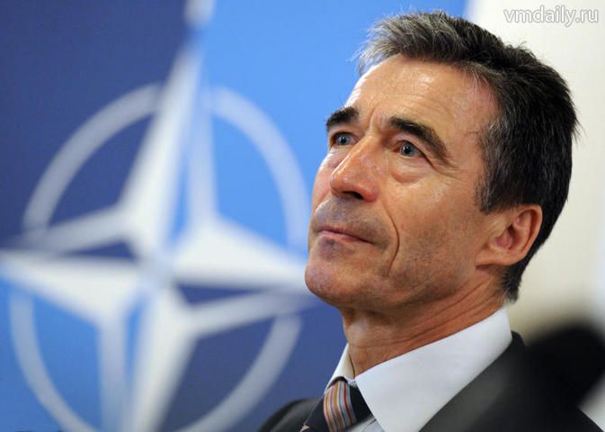 Расмуссен призвал ЕС не ждать США и разместить до 20 тысяч войск за линией фронта Украины и создать воздушный щит