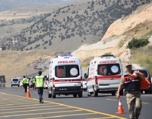 Кровавое ДТП с пассажирским автобусом произошло в Египте: более 30 погибших