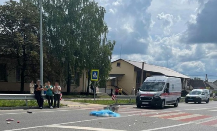 На Волыни водитель грузовика насмерть сбил 13-летнего ребенка