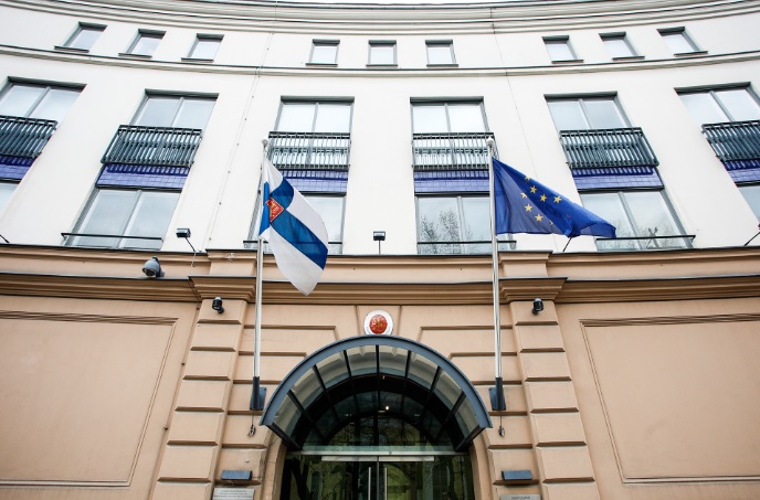 РФ высылает 9 финских дипломатов и закроет генконсульство Финляндии в Петербурге