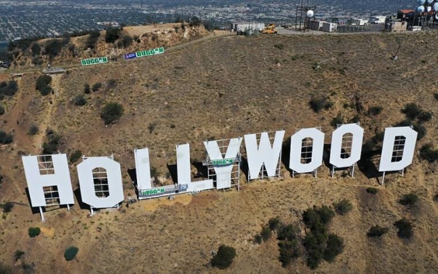 Голливудские актеры присоединились к забастовке сценаристов