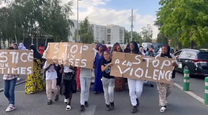 Протесты во Франции: матери мигрантов просят прекратить поджоги, во многих городах ввели комендантский час