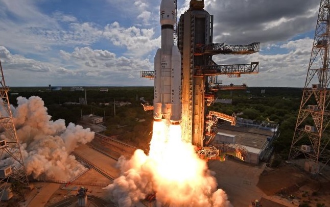 Индия запустила космический корабль Chandrayaan-3 на Луну