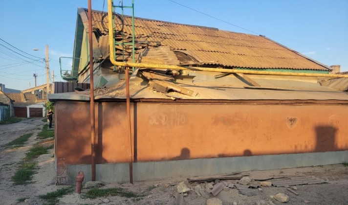 Жителя Одессы привалило обломком сбитой ракеты Калибр