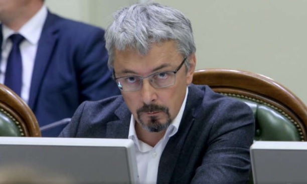 Рада поддержала отставку главы Минкульта Ткаченко