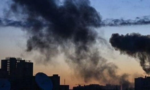 В Киеве прогремело не менее 3 взрывов: информацию подтвердили в мэрии