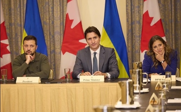 Зеленский встретился с канадскими предпринимателями: говорили об инвестициях в восстановление Украины