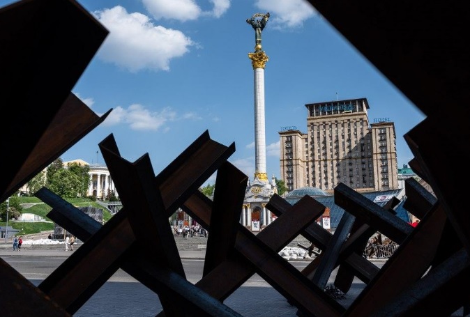 В Киеве понимают, что мирное соглашение с РФ возможно только при гарантиях Запада &#8212; The Guardian