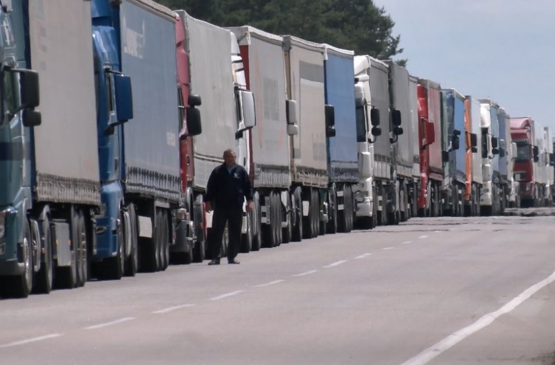 На въезд в Украину со стороны Польши в пробке стоят 5200 грузовиков &#8212; ГПСУ