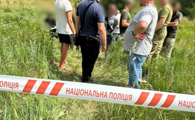 Живьем сожгли родного племянника и просили знакомых молчать об убийстве: на Киевщине будут судить супругов