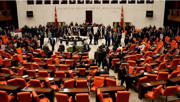 Парламент Турции начал рассмотрение заявки Швеции на вступление в НАТО