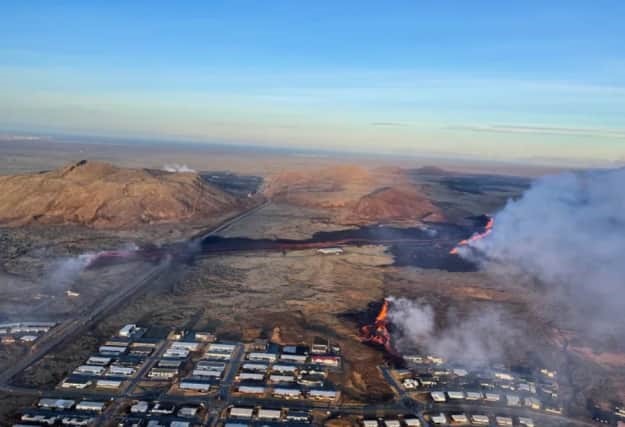 В Исландии строят дамбы, чтобы защититься от вулканов