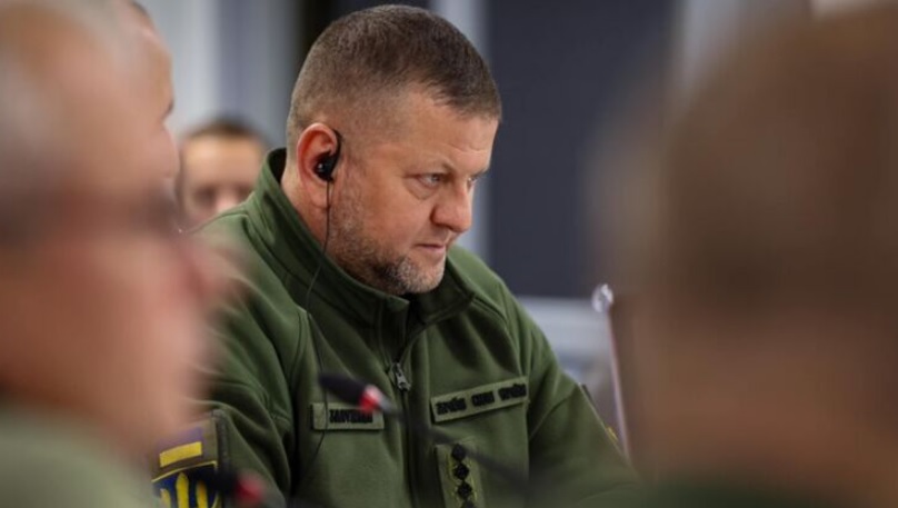 &#171;Сейчас это было бы неуместно&#187;: украинские военные обеспокоены возможным увольнением Залужного &#8212; Reuters