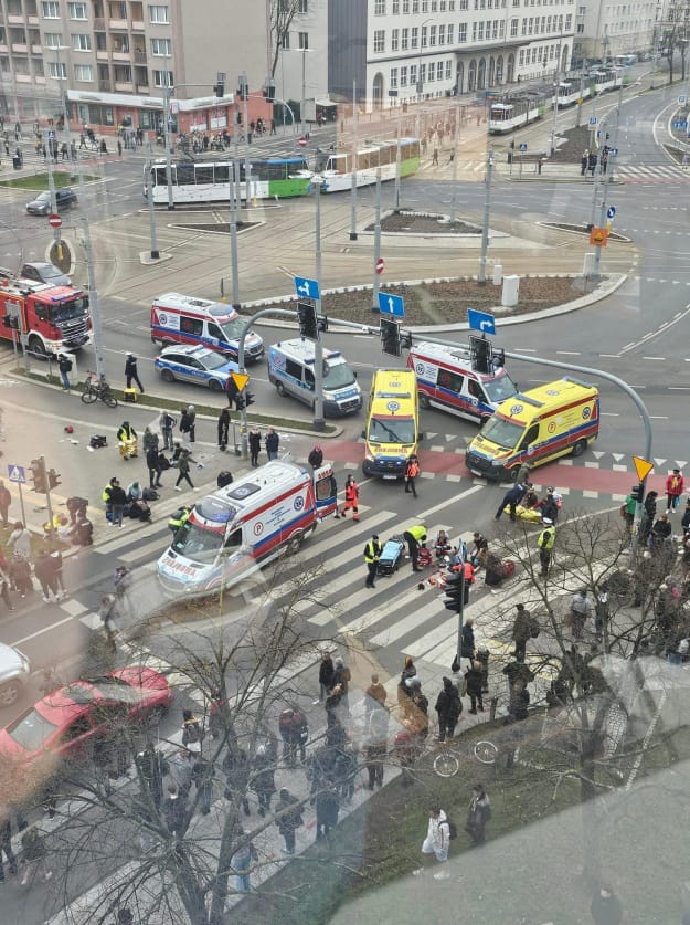 Травмы у 6-ти украинцев: стали известны подробности ДТП в Польше, где пострадали 14 человек