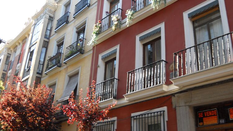 Поляки скупают квартиры в Испании на случай войны &#8212; СМИ