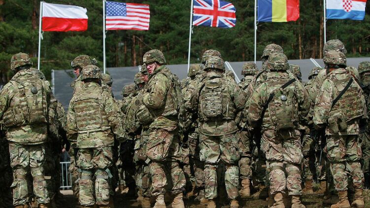 В армиях Европы кризис: солдаты массово покидают войска &#8212; Politico