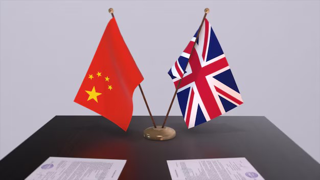 Отношения Китая и Великобритании обострились: в чем китайцы и британцы обвиняют друг друга