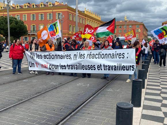Во Франции произошли столкновения и задержания во время демонстраций к 1 мая