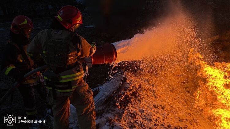 РФ нанесла массированный удар по Украине: взрывы гремели в 4 областях, есть раненые, произошел пожар
