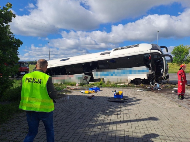 Не менее 14 пострадавших: в Польше в ДТП попал автобус с украинцами