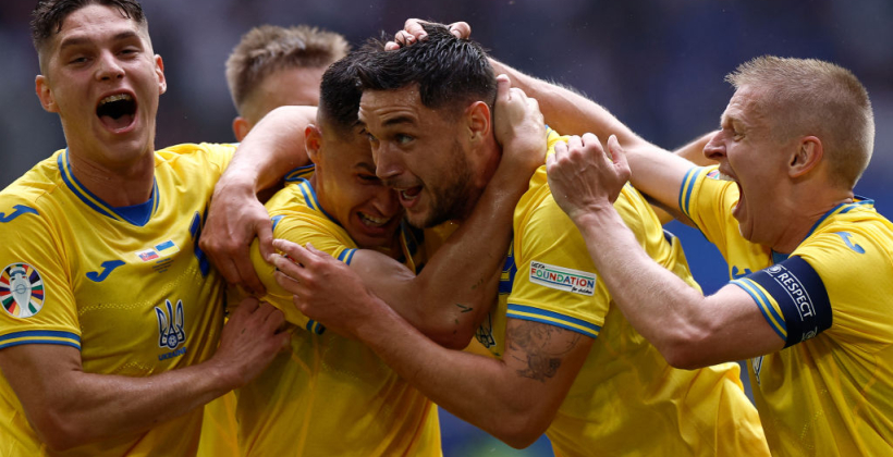 Украина обыграла Словакию на чемпионате Евро-2024 по футболу со счетом 2:1