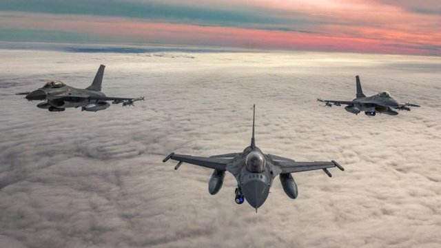 Дания прекратит обучение украинских пилотов F-16 после 2024 года – СМИ