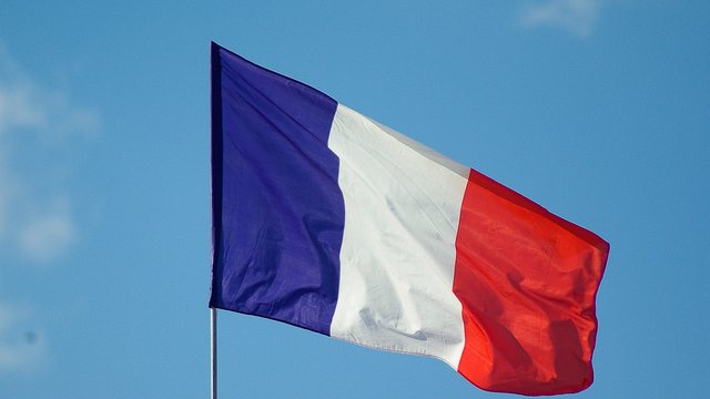 Во Франции проходит второй тур парламентских выборов