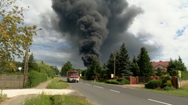 В Польше произошли взрыв и пожар на мусороперерабатывающем заводе, есть пострадавшие