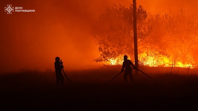 ГСЧС ликвидировала масштабный пожар в Полтавской области, борьба с которым шла почти две недели