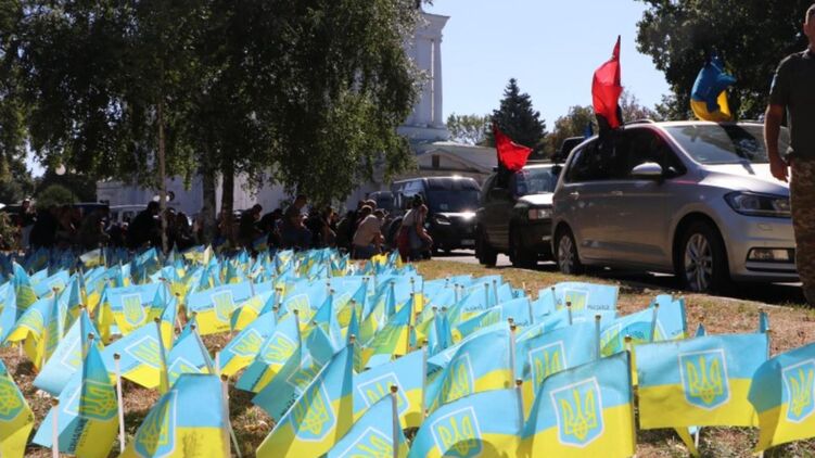 В Полтаве попрощались с погибшими в результате российского ракетного обстрела 3 сентября