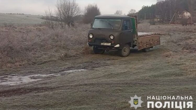 Дети угнали катафалк с церковного двора в Тернопольской области