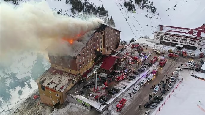 Пожар в Турции в отеле на горнолыжном курорте: 78 человек погибли, 51 ранен