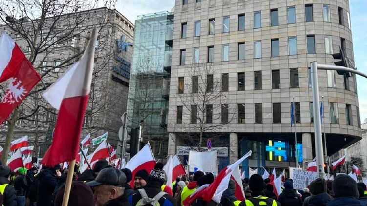 Названы пять главных требований фермеров, которые в Польше подняли волну протестов против ввоза украинской сельхозпродукции