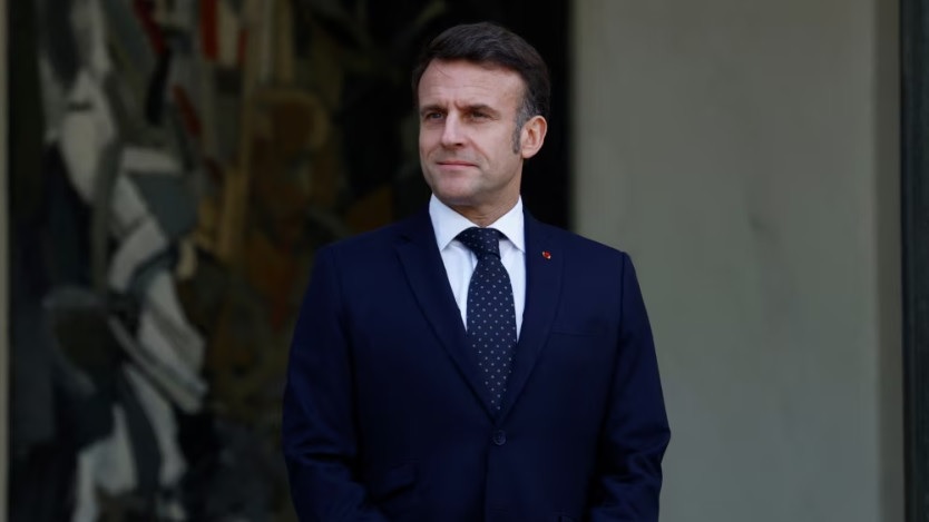 Макрон прибыл в Китай с государственным визитом