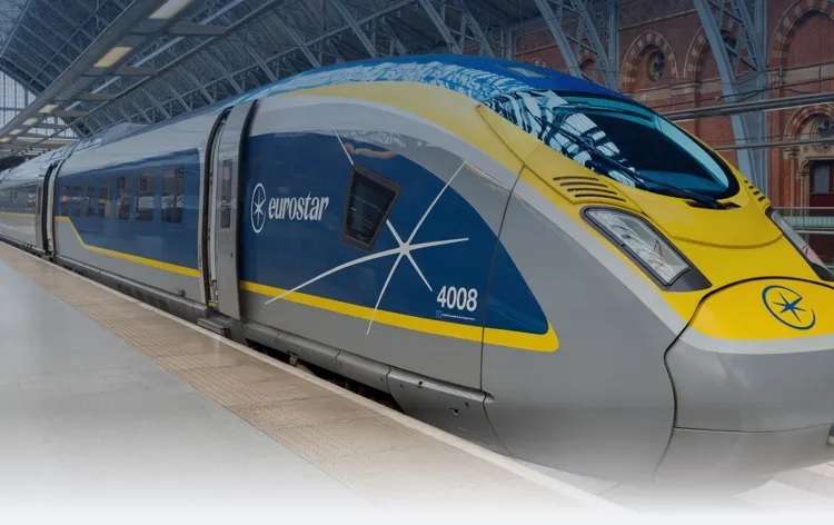 На вокзале Парижа, где нашли старую бомбу, остановлены поезда Eurostar