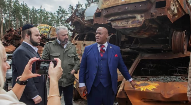 По приглашению главного Раввина Украины в Киев прибыл личный духовный советник Трампа