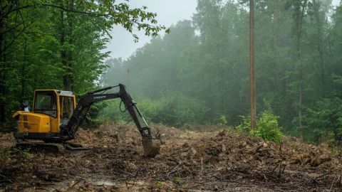В Украине началась эксгумация жертв Волынской трагедии