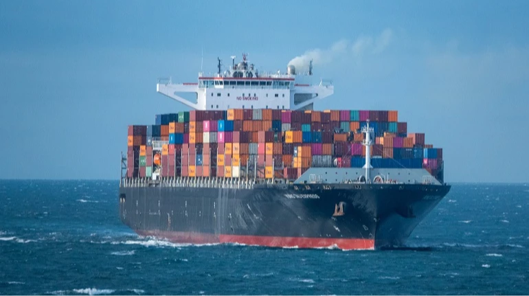 Мировой бизнес теряет миллиарды из-за торговой политики Трампа