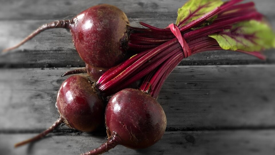 В Украине весной начала дорожать свекла: какие цены