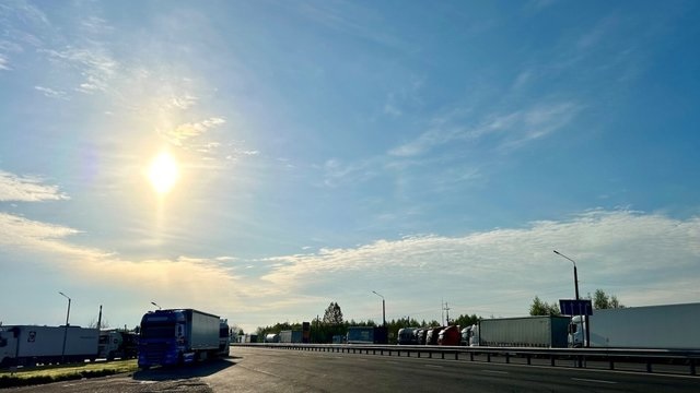Грузовики стоят в очередях на ПП &#171;Ягодин-Дорогуск&#187;, но электронная очередь начала уменьшаться &#8212; таможня