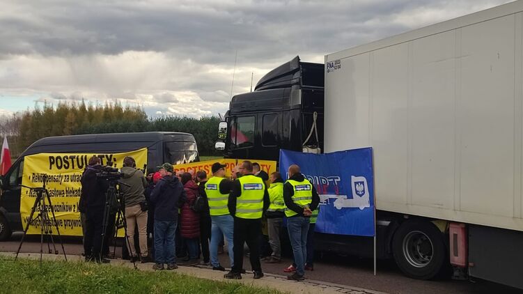 Польские перевозчики планируют новую акцию протеста на границе