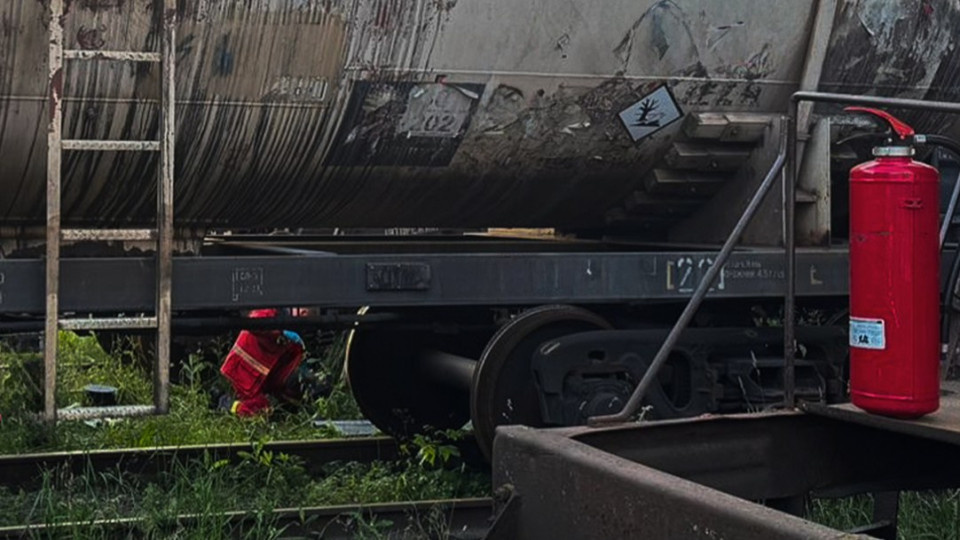 В Винницкой области подростка на железной дороге ударило током